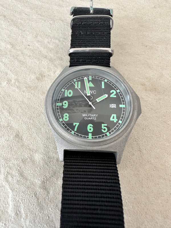 MWC G10 50m (165ft) Water Resistant NATO Pattern Military Watch with Sandblasted Case Finish, Fixed Strap Bars and 60 Month Battery Life - Running and Brand New No Fault Apparent
