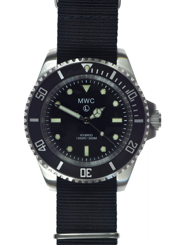 MWC 300m / 1000ft Stainless Steel Mechanical/Quartz Hybrid Military Divers Watch with Sweep Secondhand - Brand New Ex Display Watch from the 2023 IFSEC International shoe at the ExCeL in London - Save 50%